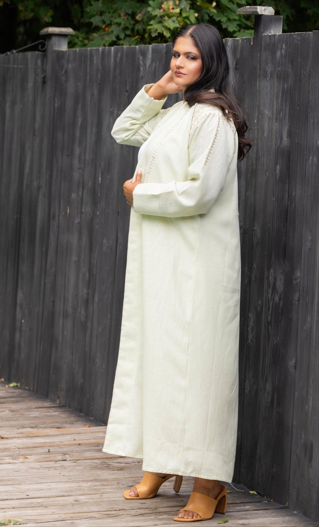 Elegant Abaya with Scarf - Rana Muda
