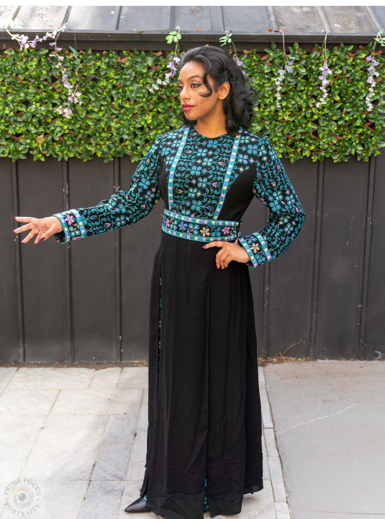Palestinian Abaya - Rana Muda