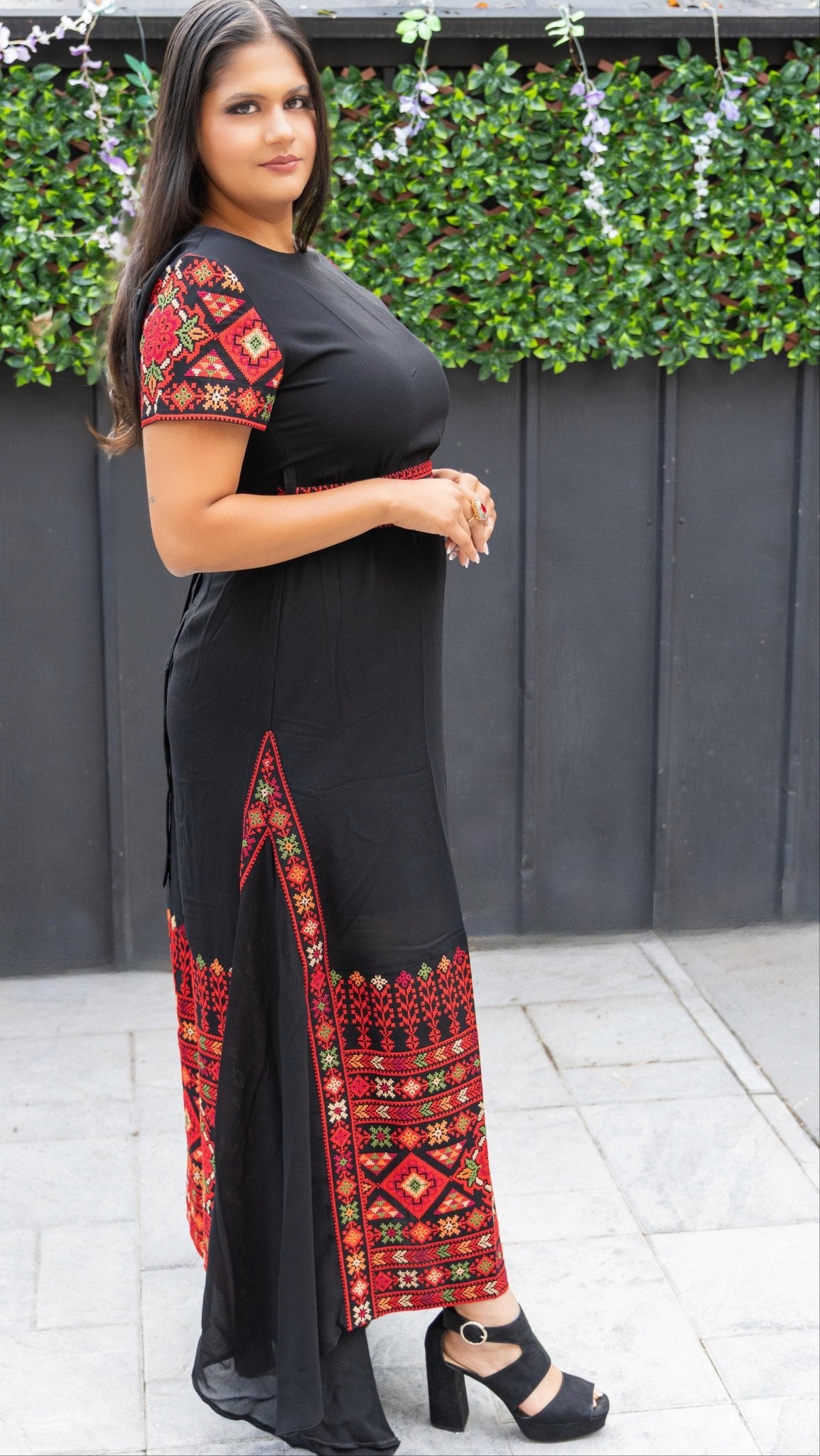 Palestinian Dress - Rana Muda
